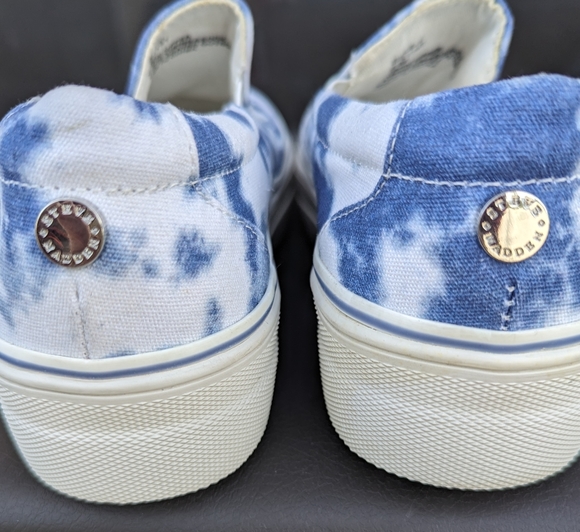 Steve Madden Slip-On Sneakers - Picture 4 of 5